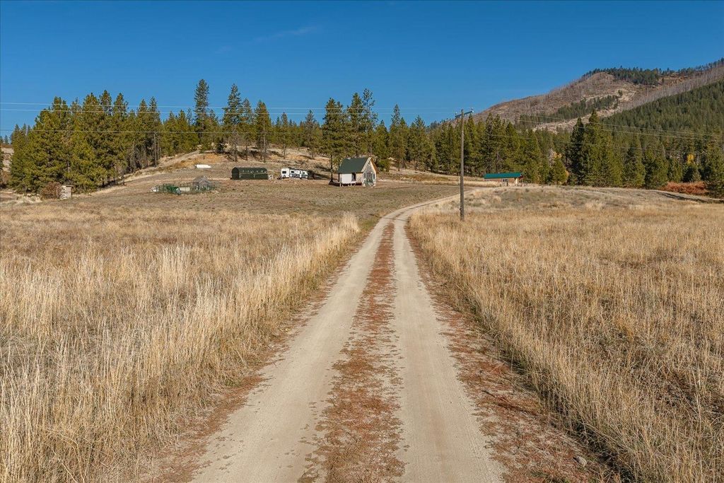 6171M Coyote Canyon Rd, Fruitland, WA 99129 photo 3