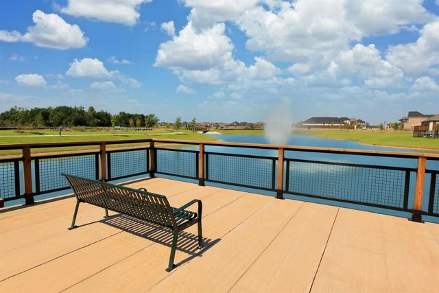 451 Sweet Spring Drive, Lavon, TX 75166