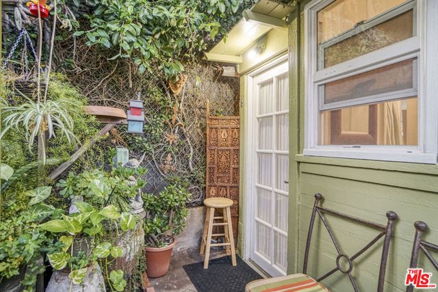 8991 Keith Avenue, West Hollywood, CA 90069