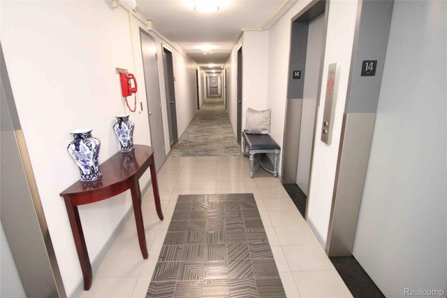 8900 E Jefferson Avenue N 1418 1419, Detroit, MI 48214