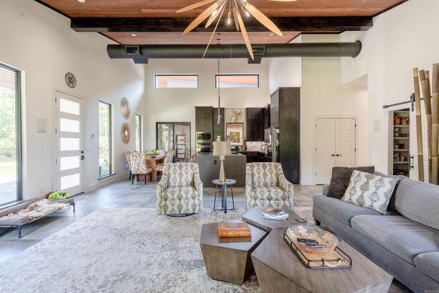 7 Driftwood Lane, Heber Springs, AR 72543