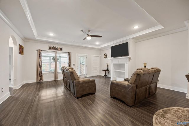 145 Chesire Cove Lane, New Market, AL 35761