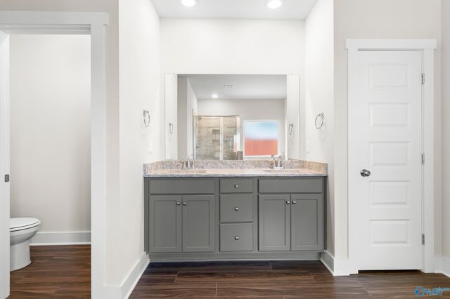 145 Chesire Cove Lane, New Market, AL 35761