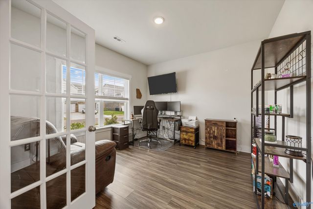 145 Chesire Cove Lane, New Market, AL 35761