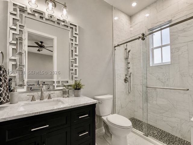 14708 SW 6th St 14708, Pembroke Pines, FL 33027