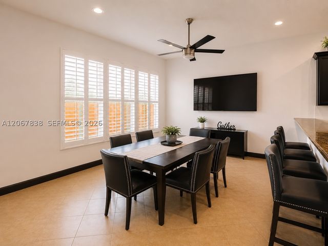 14708 SW 6th St 14708, Pembroke Pines, FL 33027
