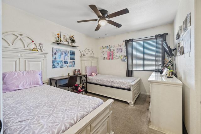 1915 Valley Spring Ave, Hanford, CA 93230