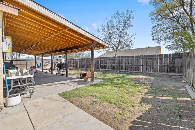 1915 Valley Spring Ave, Hanford, CA 93230