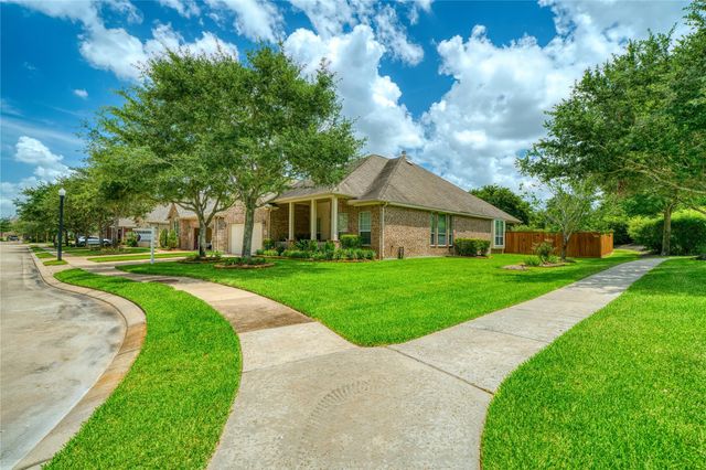 19319 W Cibolo Creek Court, Cypress, TX 77433
