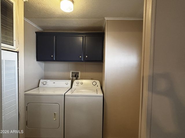 202 N Meridian Drive 27, Apache Junction, AZ 85120