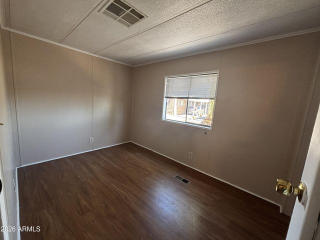 202 N Meridian Drive 27, Apache Junction, AZ 85120