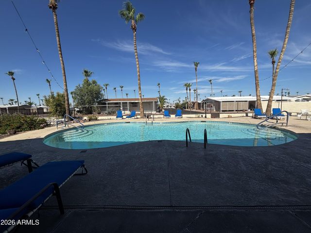 202 N Meridian Drive 27, Apache Junction, AZ 85120