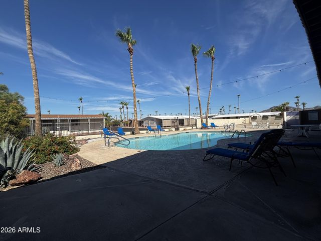 202 N Meridian Drive 27, Apache Junction, AZ 85120