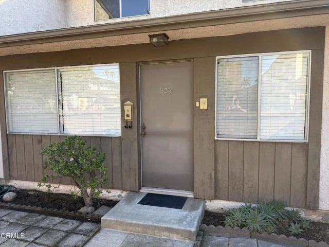 832 E Garfield Avenue, Glendale, CA 91205