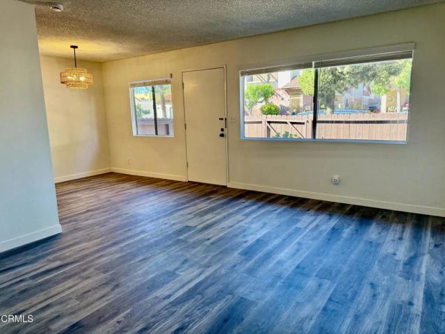 832 E Garfield Avenue, Glendale, CA 91205