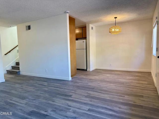 832 E Garfield Avenue, Glendale, CA 91205