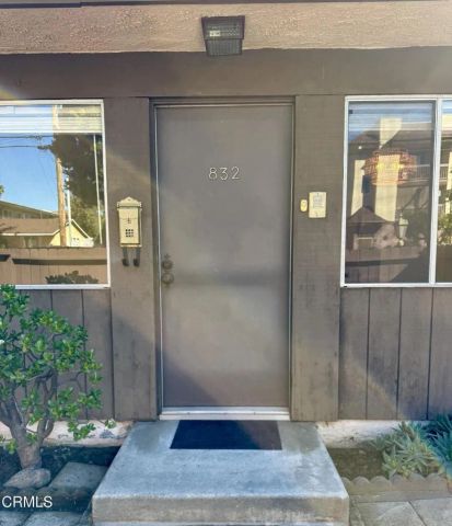 832 E Garfield Avenue, Glendale, CA 91205