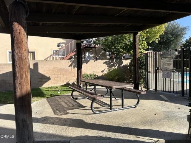 832 E Garfield Avenue, Glendale, CA 91205