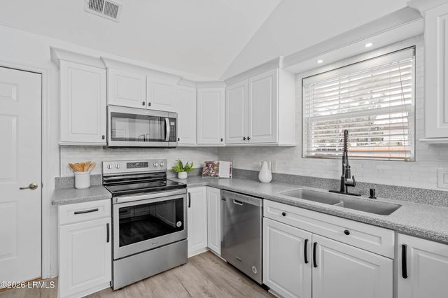 23 Brickman Way, Beaufort, SC 29907