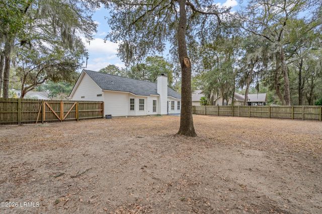 23 Brickman Way, Beaufort, SC 29907