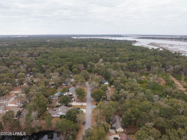 23 Brickman Way, Beaufort, SC 29907