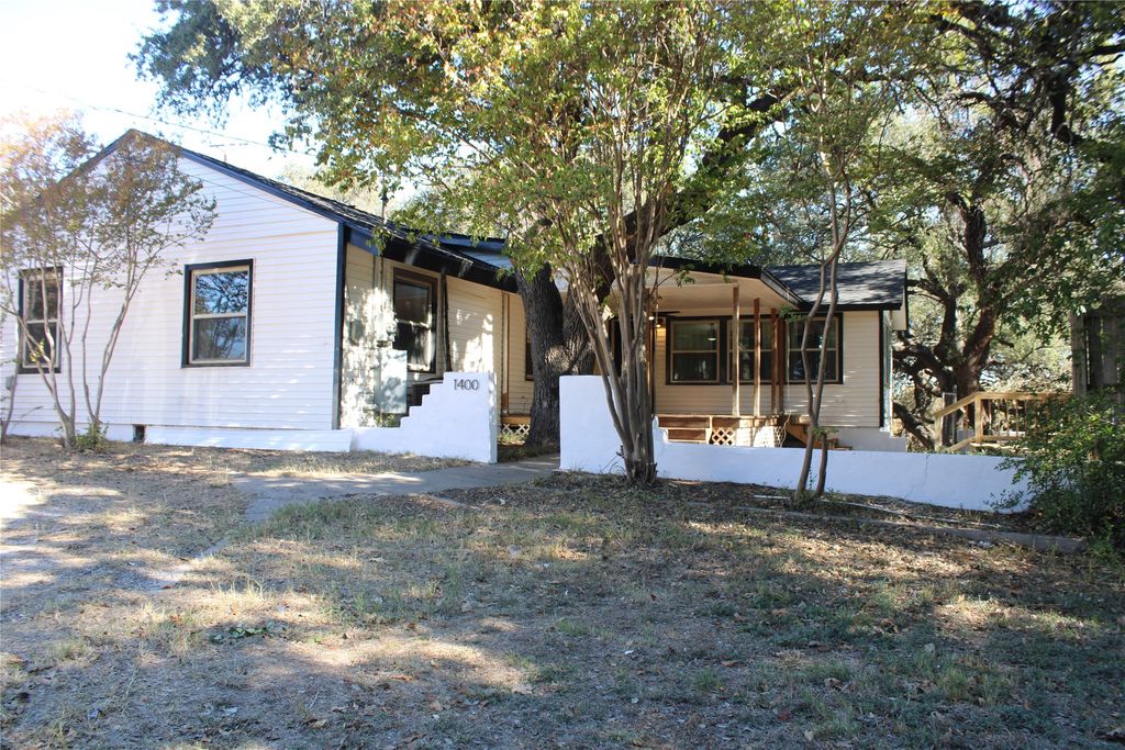 1400 COTTAGE, Brownwood, TX 76801