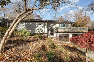 4240 Briar Creek Road, Clemmons, NC 27012