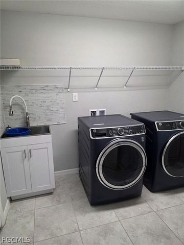 4174 NW 38th PL, Cape Coral, FL 33993