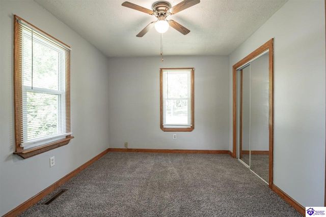 2371 New Glendale Road, Elizabethtown, KY 42701