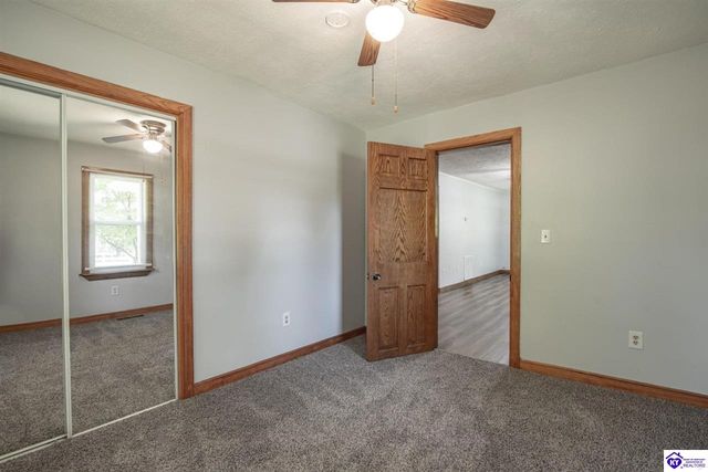 2371 New Glendale Road, Elizabethtown, KY 42701
