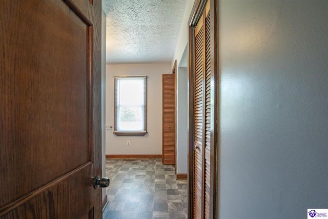 2371 New Glendale Road, Elizabethtown, KY 42701