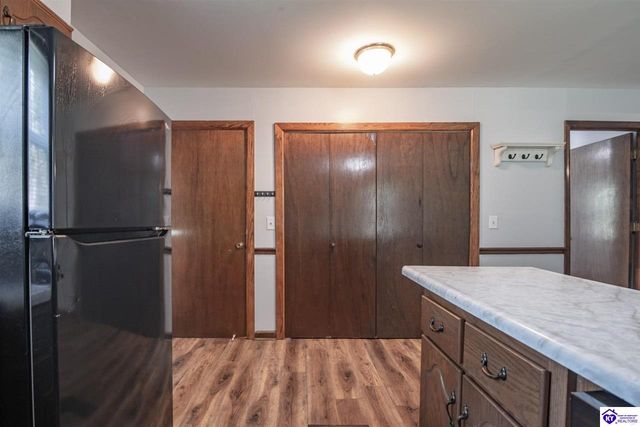 2371 New Glendale Road, Elizabethtown, KY 42701