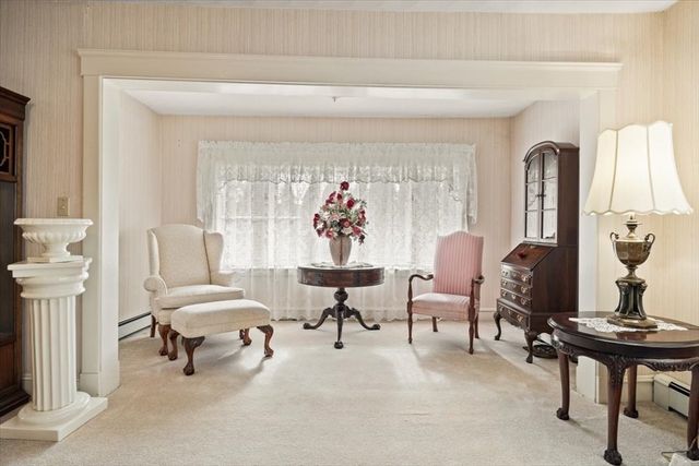 25 Winward St, Fall River, MA 02724