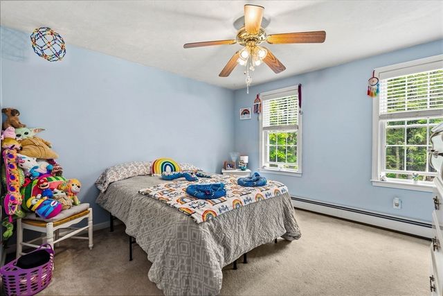 82 H Foote Rd, Charlton, MA 01507