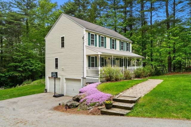 82 H Foote Rd, Charlton, MA 01507