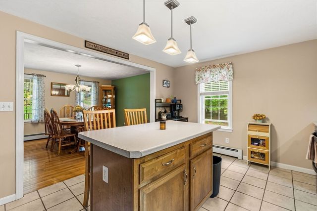 82 H Foote Rd, Charlton, MA 01507