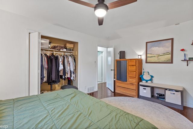 21746 Wellington Avenue, Warren, MI 48089