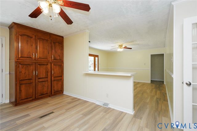 12804 Chester Dr, Disputanta, VA 23842