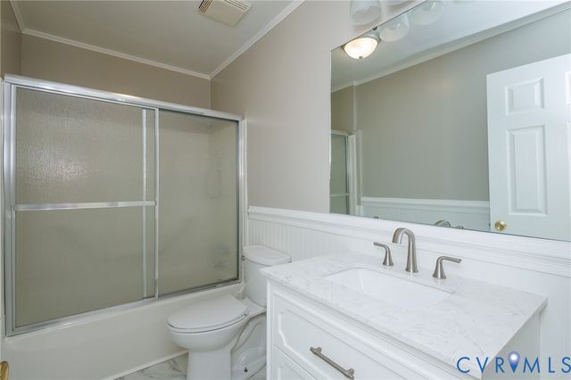 12804 Chester Dr, Disputanta, VA 23842