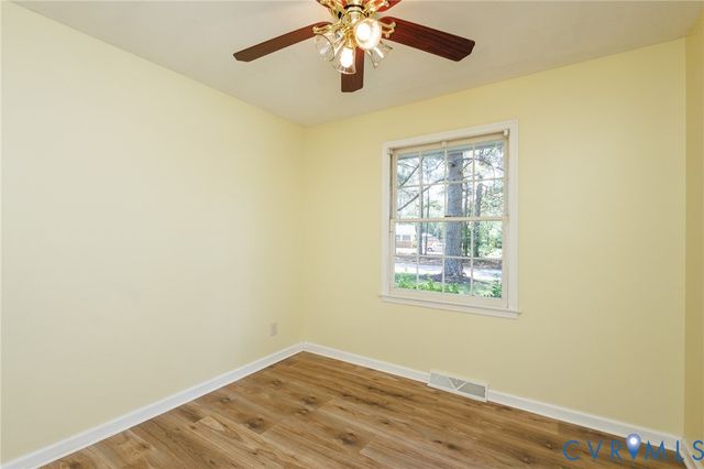 12804 Chester Dr, Disputanta, VA 23842