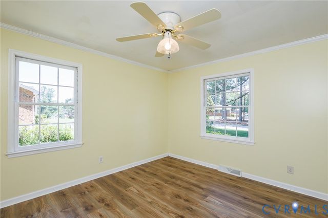 12804 Chester Dr, Disputanta, VA 23842