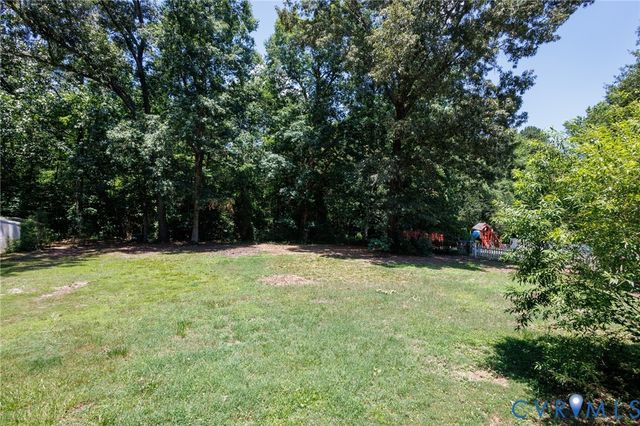 12804 Chester Dr, Disputanta, VA 23842
