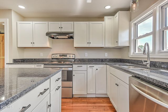 350 Texas Avenue, Bristol, VA 24201