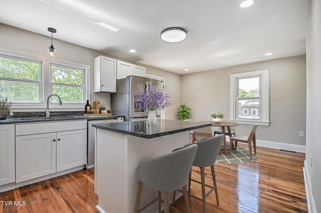 350 Texas Avenue, Bristol, VA 24201