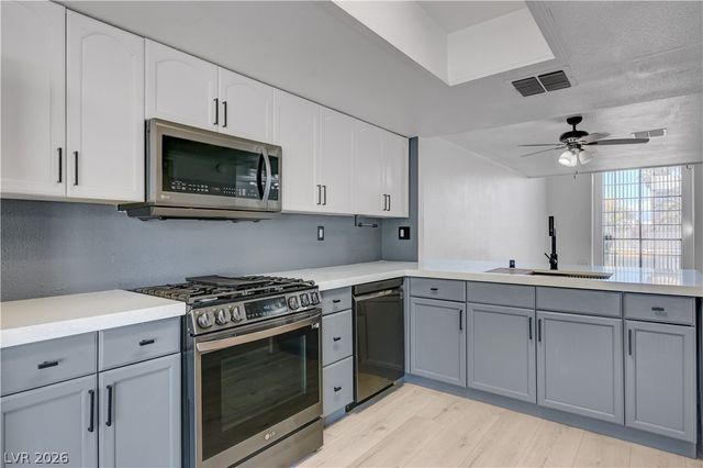 6542 Ironbark Lane, Las Vegas, NV 89107