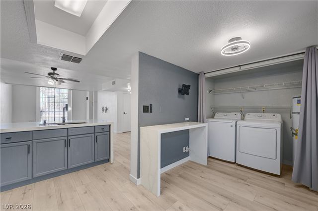 6542 Ironbark Lane, Las Vegas, NV 89107