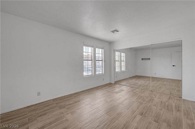 6542 Ironbark Lane, Las Vegas, NV 89107