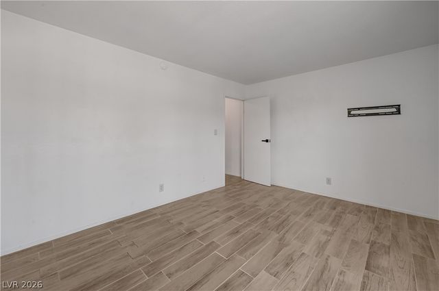 6542 Ironbark Lane, Las Vegas, NV 89107