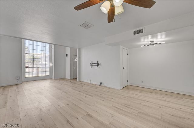6542 Ironbark Lane, Las Vegas, NV 89107