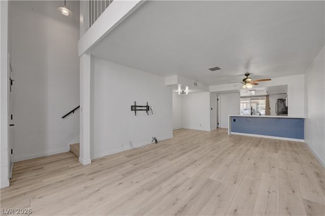 6542 Ironbark Lane, Las Vegas, NV 89107